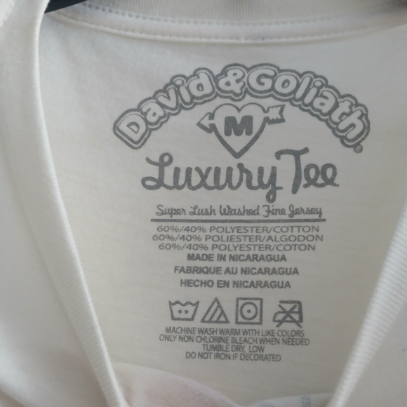 Unicorn tee - Picture 3 of 3